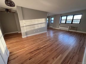 4200 Herkimer Place 7E, Bronx NY 10470