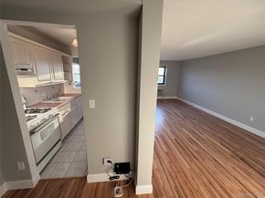 4200 Herkimer Place 7E, Bronx NY 10470