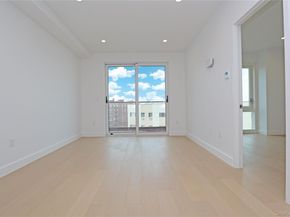 15002 Northern Boulevard 5H, Flushing NY 11354