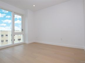 15002 Northern Boulevard 5H, Flushing NY 11354