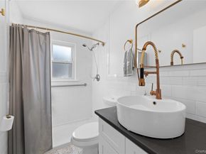 135 Casper Street, Valley Stream NY 11580