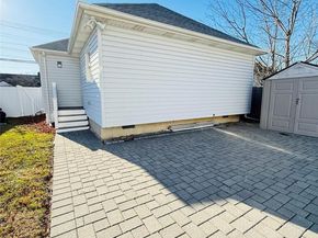 2489 Beltagh Avenue, Bellmore NY 11710