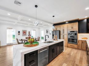 61 Stephen Drive, Plainview NY 11803