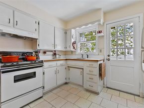 32 Harrison Drive, Larchmont NY 10538