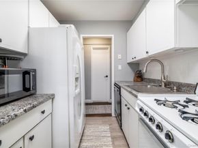 280 Guy Lombardo Avenue 3D, Freeport NY 11520