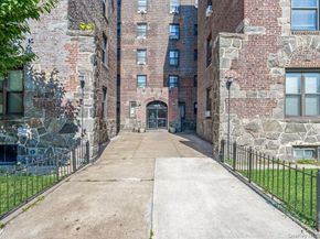 9524 Fort Hamilton Parkway 301, Brooklyn NY 11209