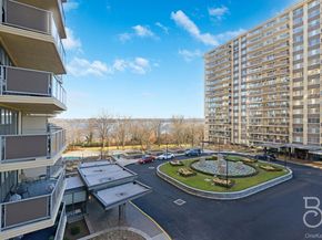 18-05 215th Street 4F, Bayside NY 11360