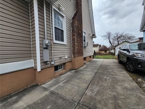 19614 104th Avenue, Saint Albans NY 11412