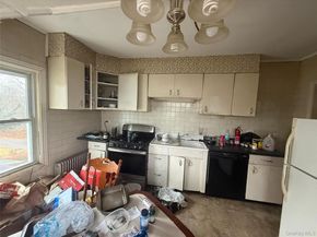 5 Oakland Avenue, Rocky Point NY 11778