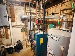 9 Ferndale Drive, Hicksville NY 11801