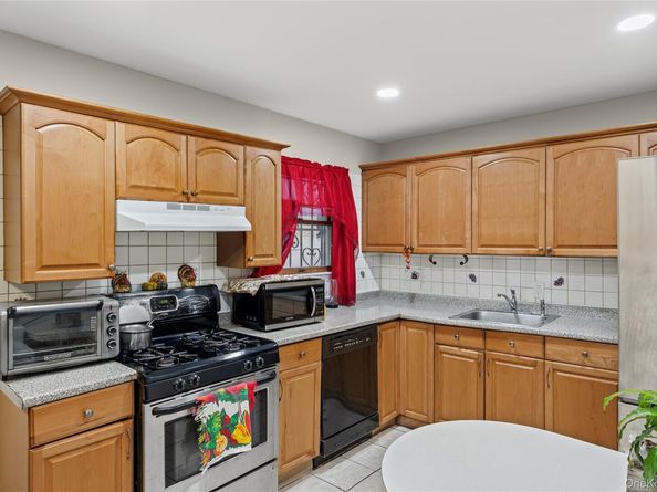 79 Union Place, Hempstead NY 11550