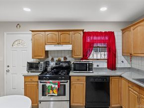 79 Union Place, Hempstead NY 11550