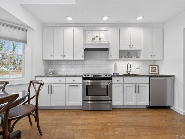 1 Mechanic Court, Huntington NY 11743