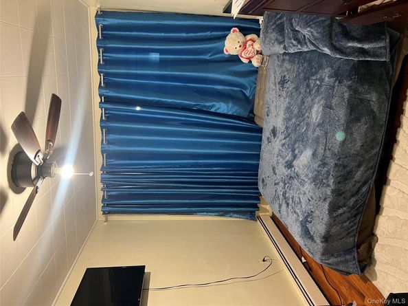 1461 E 233rd Street, Bronx NY 10466