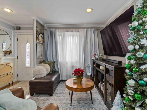 23-15 100th Street, East Elmhurst NY 11369