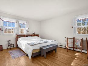 182 Connetquot Drive, Oakdale NY 11769