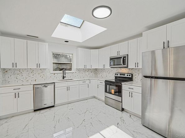 30 Half Mile Road, Middle Island NY 11953