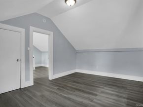 14 Maple Street, Glenwood Landing NY 11547