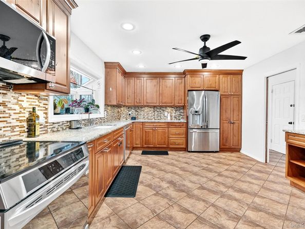 6 Ichabod Lane, Ossining NY 10562