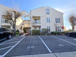 47 Anchor Street Y, Freeport NY 11520