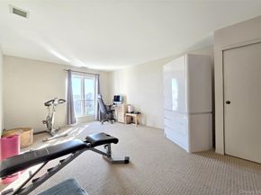 47 Anchor Street Y, Freeport NY 11520