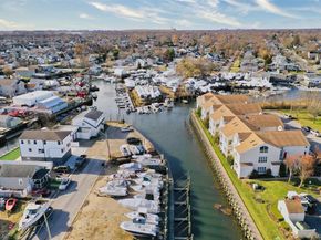 47 Anchor Street Y, Freeport NY 11520