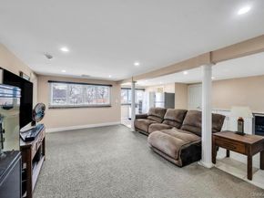 5 Kittiwake Lane, Babylon NY 11702