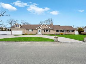 5 Kittiwake Lane, Babylon NY 11702