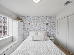 2574 34th Street 3A, Astoria NY 11103