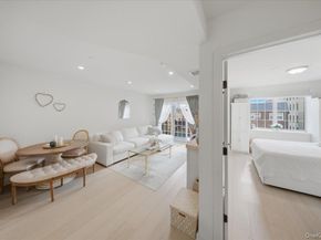 2574 34th Street 3A, Astoria NY 11103