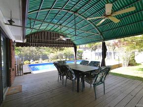16 Hunter Place, Smithtown NY 11787