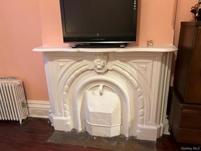 4 Brevoort Place, Brooklyn NY 11216