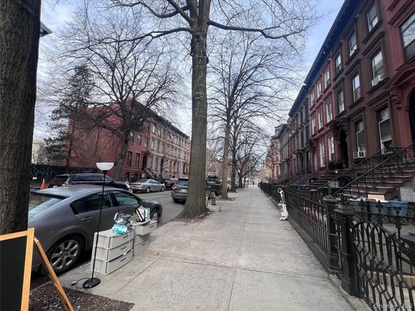 4 Brevoort Place, Brooklyn NY 11216