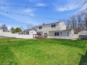 44 S Howells Avenue, Farmingville NY 11738