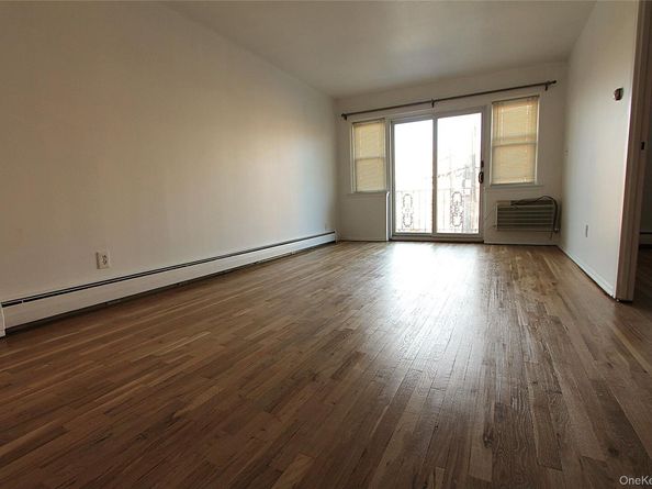 58-18 84th Place, Middle Village NY 11379