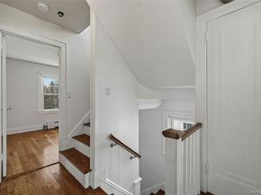 151 Hillcrest Avenue, Manhasset NY 11030