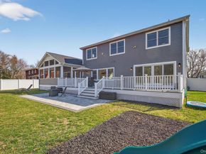 270 Edgewood Avenue, Oakdale NY 11769