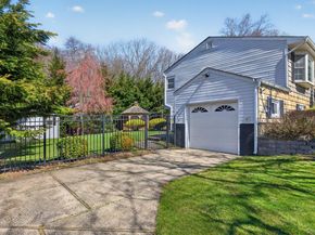 7 Phyllis Drive, East Northport NY 11731