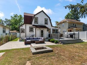 33 Prospect Avenue, Lynbrook NY 11563