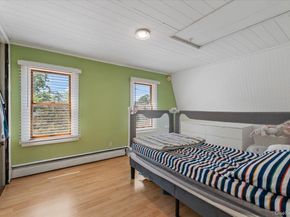 33 Prospect Avenue, Lynbrook NY 11563