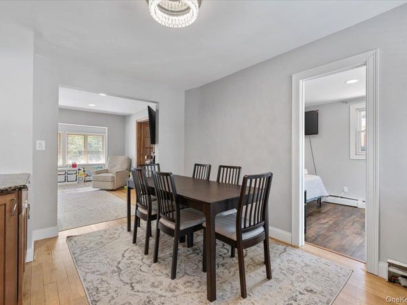 33 Prospect Avenue, Lynbrook NY 11563