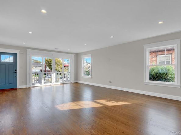 538 W Walnut Street, Long Beach NY 11561