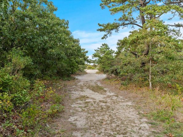 3630 Soundview Avenue, Peconic NY 11971