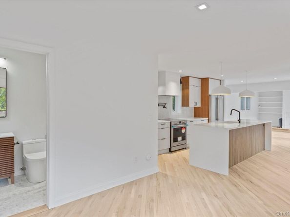 3630 Soundview Avenue, Peconic NY 11971