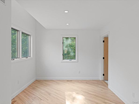 3630 Soundview Avenue, Peconic NY 11971