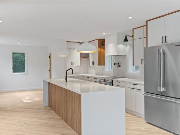 3630 Soundview Avenue, Peconic NY 11971