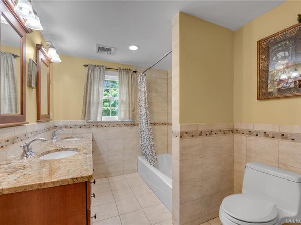 10 Field Avenue, Hicksville NY 11801