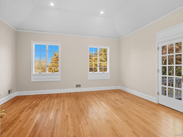 10 Cooper Road, Scarsdale NY 10583