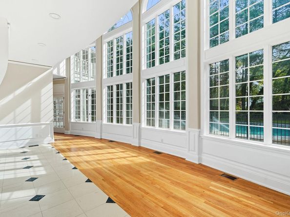 10 Cooper Road, Scarsdale NY 10583