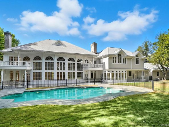 10 Cooper Road, Scarsdale NY 10583